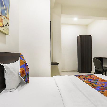 Fabhotel Sk Rajkot Bagian luar foto
