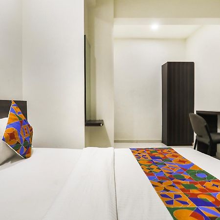 Fabhotel Sk Rajkot Bagian luar foto