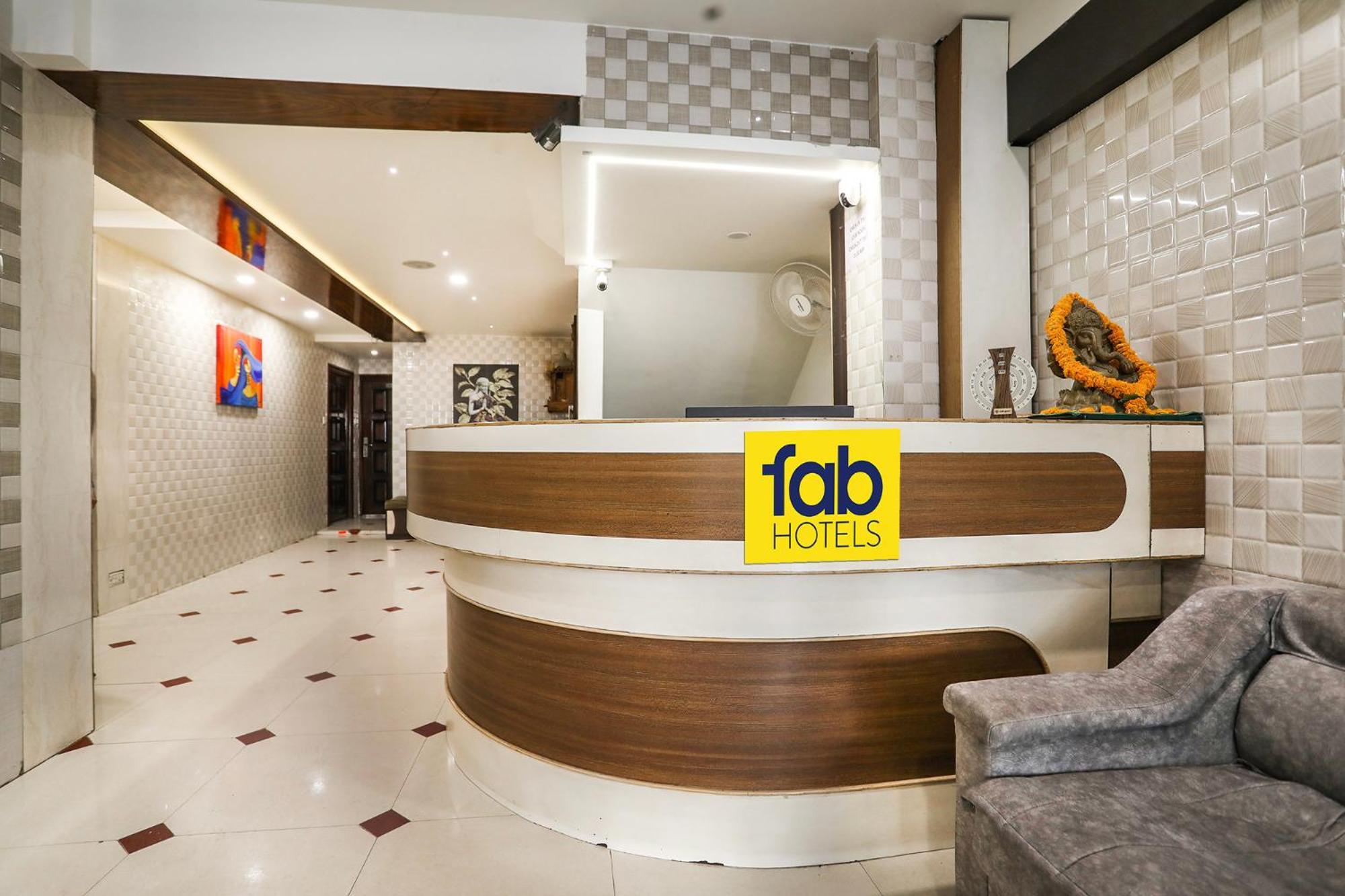 Fabhotel Sk Rajkot Bagian luar foto