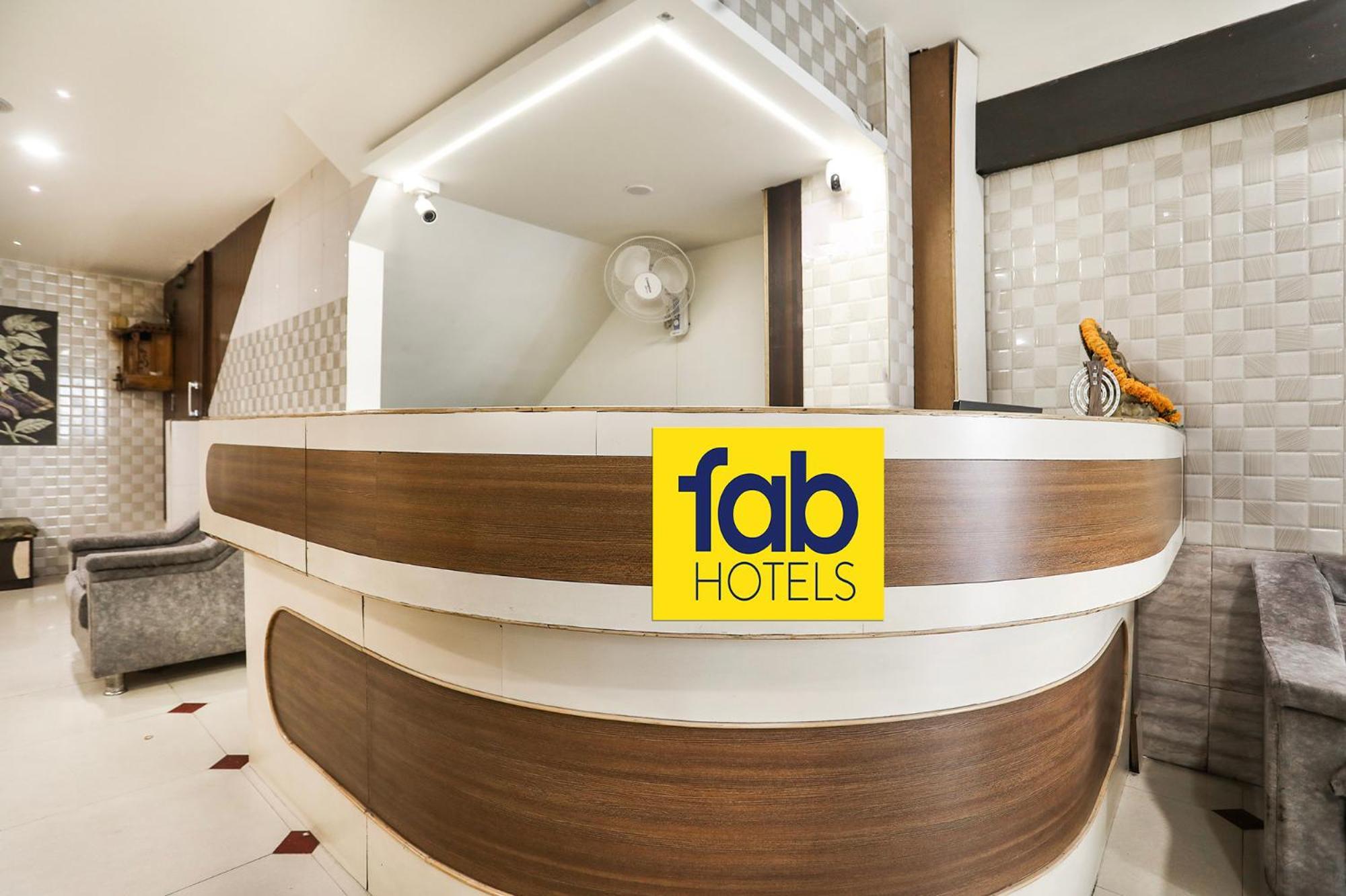 Fabhotel Sk Rajkot Bagian luar foto
